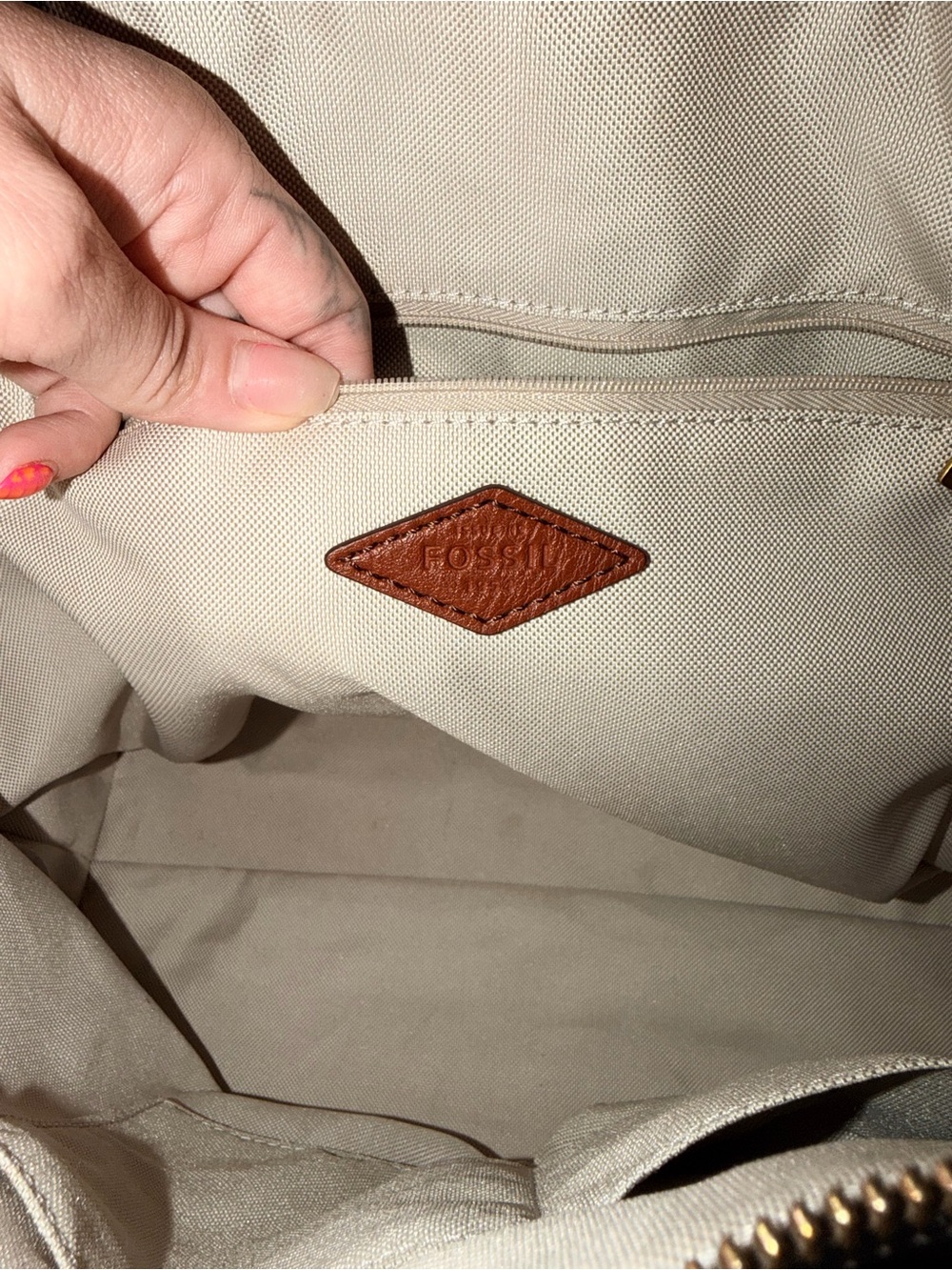 Fossil Cream Tote with Brown Leather Straps and Gold Key Charm - Picture 4 of 5